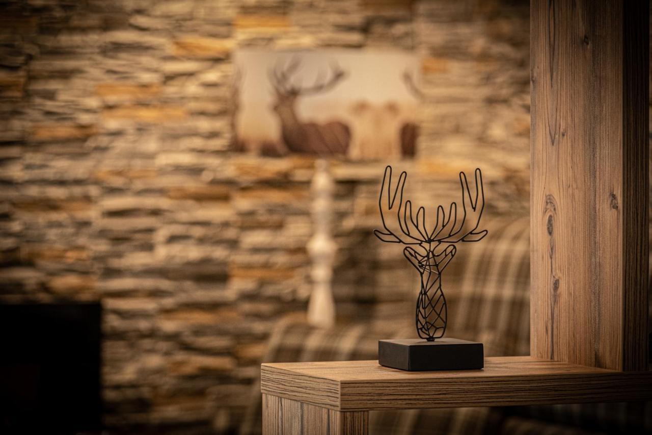 Home-Hotel Salzberg Берхтесгаден Экстерьер фото The trophy of the award